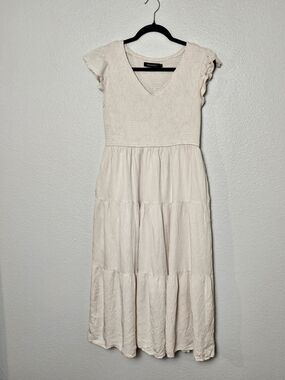 Women’s Cream V-Neck Tiered Maxi Dress with Ruffle Sleeves Size Large